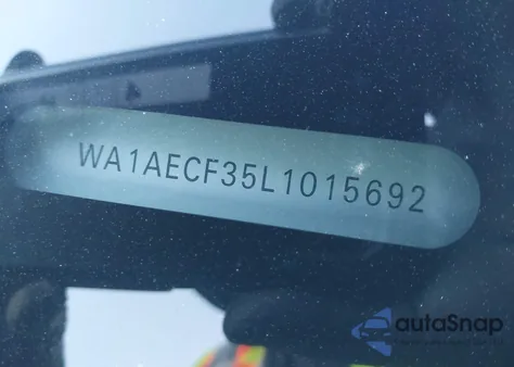 2020 Audi Q3 Premium 45 Tfsi Quattro Tiptronic z USA, uszkodzony, nr VIN WA1AECF35L1015692